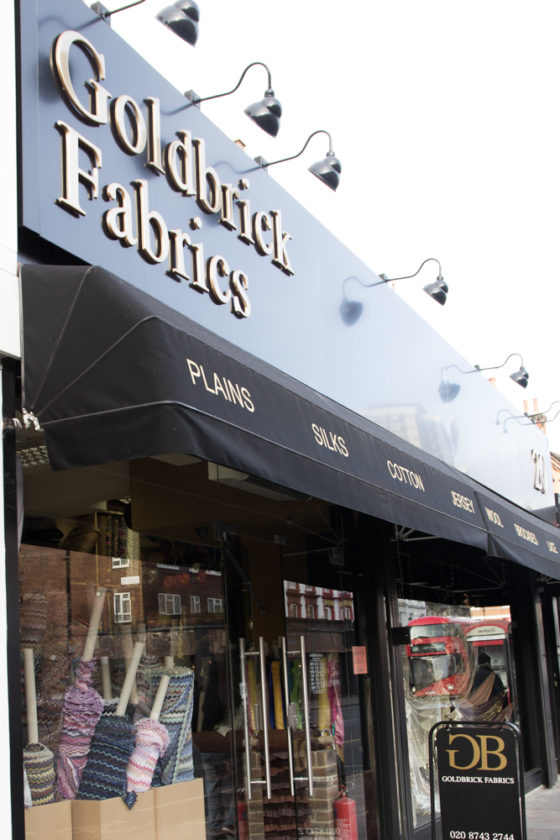 Stoffe kaufen in London Goldhawk Road in Shepherd's Bush Tweed